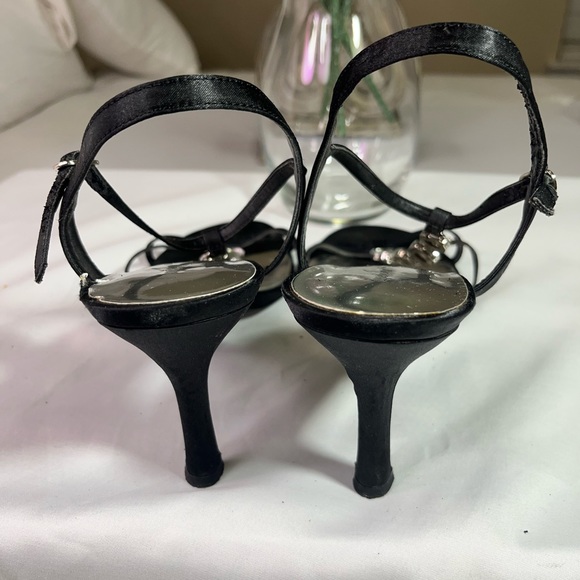 Jacqueline Ferrar Black Satin Dress Pumps Heels W/ Rhinestones Women’s Size 10 - Picture 5 of 10